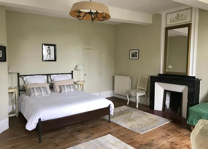 Frühstückspension L'affable 3*